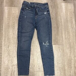 GAP Women's Skinny Jeans in Distressed Blue